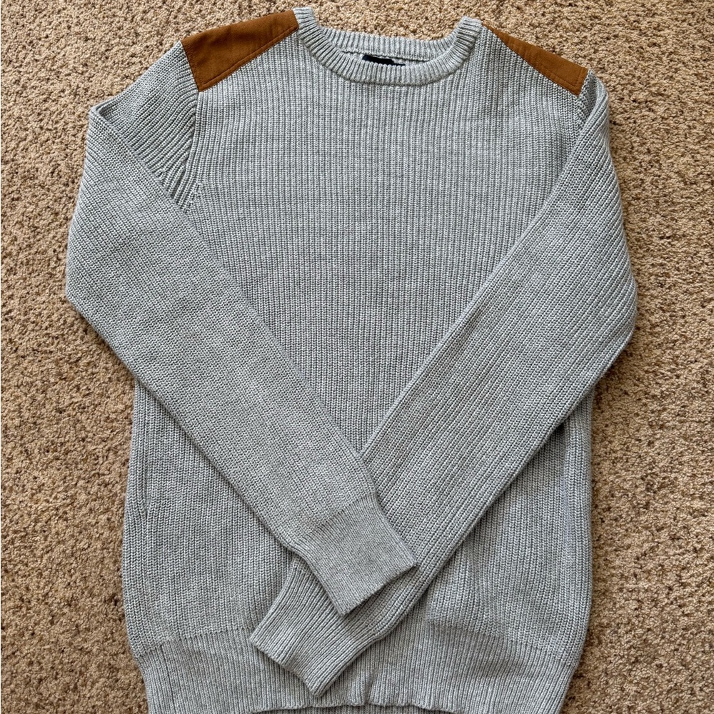 J Crew Men’s Gray Sweater with Brown Shoulder Accents